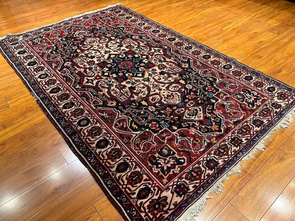 5'3"x8'3" Bakhtiari, Antique
