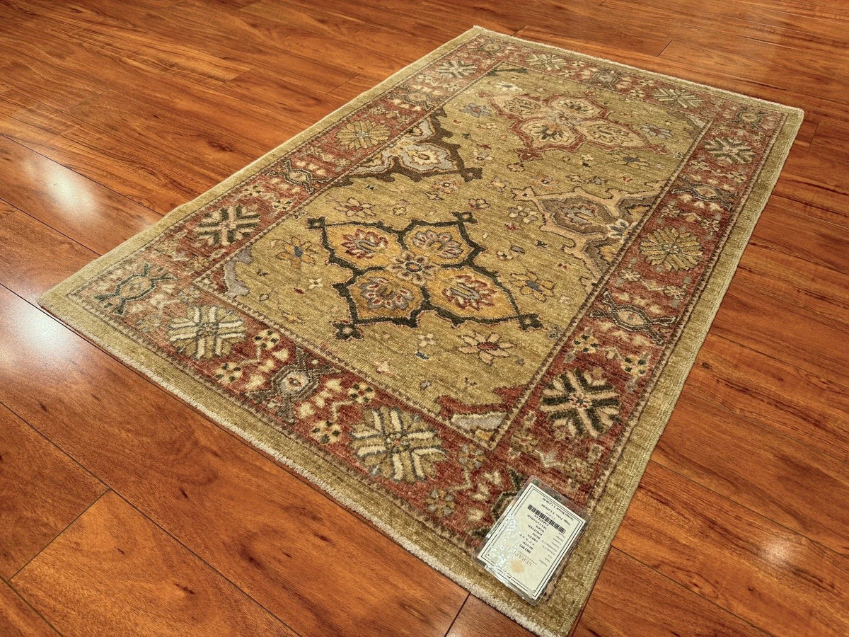 3'2"x4'8" Sultanabad, Classic