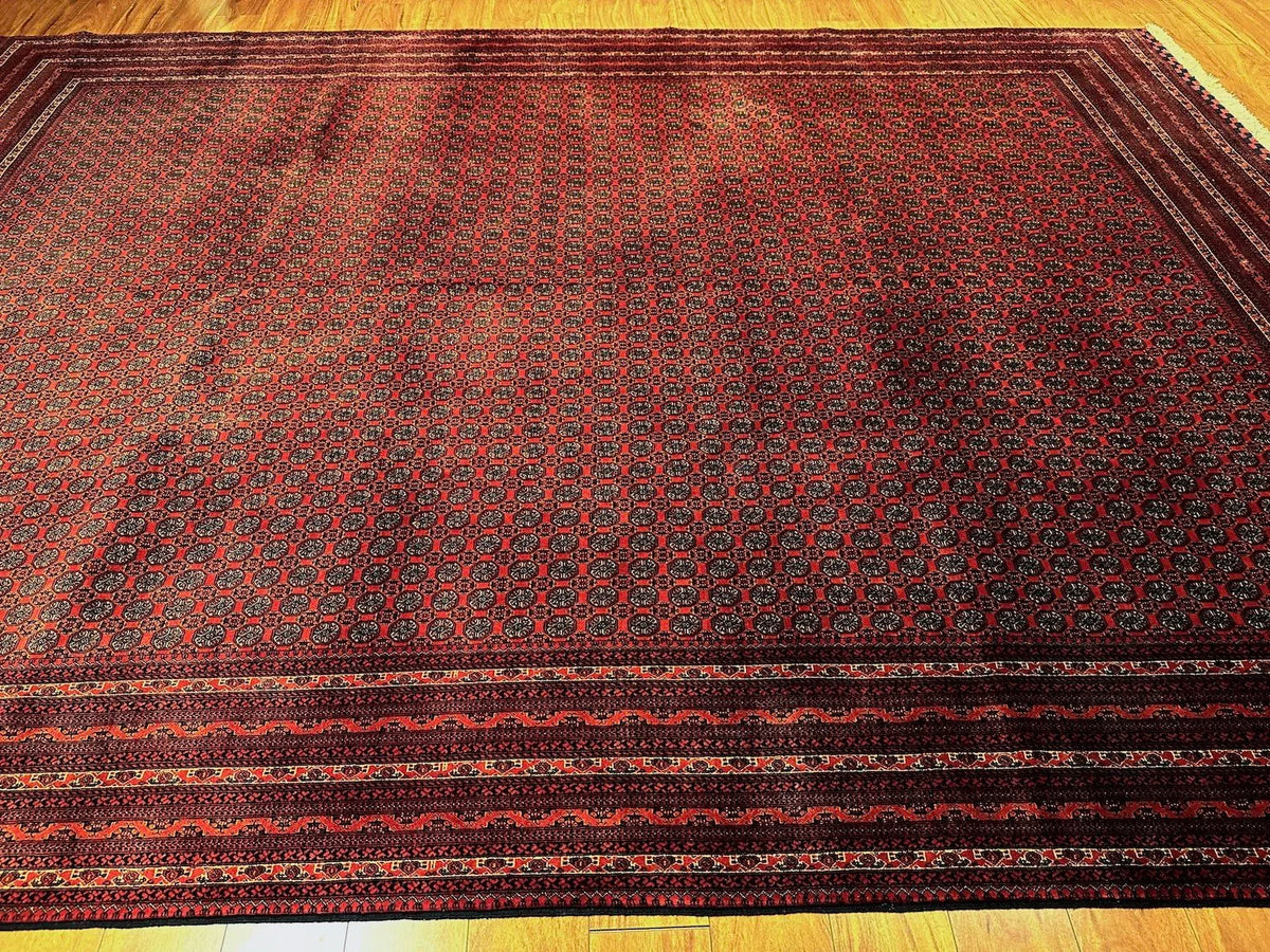 8'2"x11'4" Turkmen, Classic