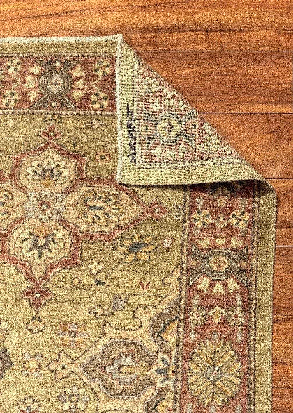 3'2"x4'8" Sultanabad, Classic
