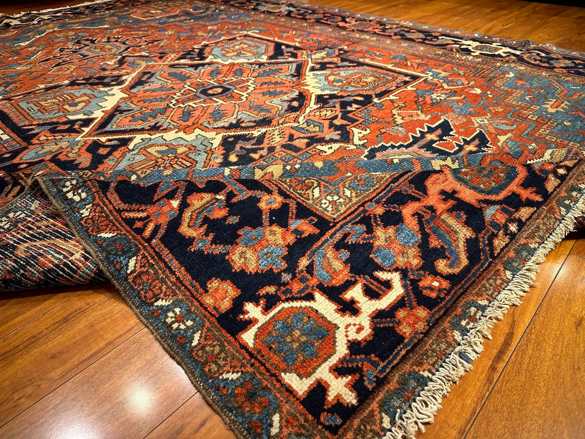 8'5"x11'4" Heriz, Antique