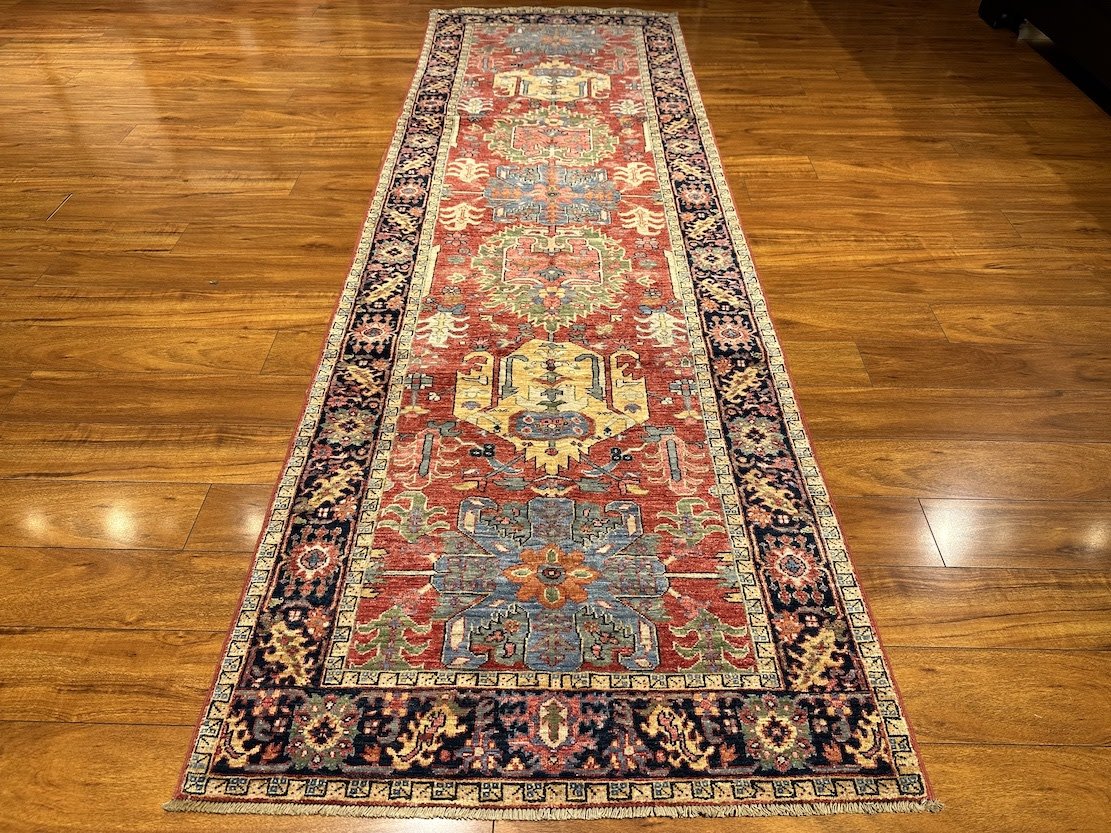 3'2"x9'10" Heriz, Tribal