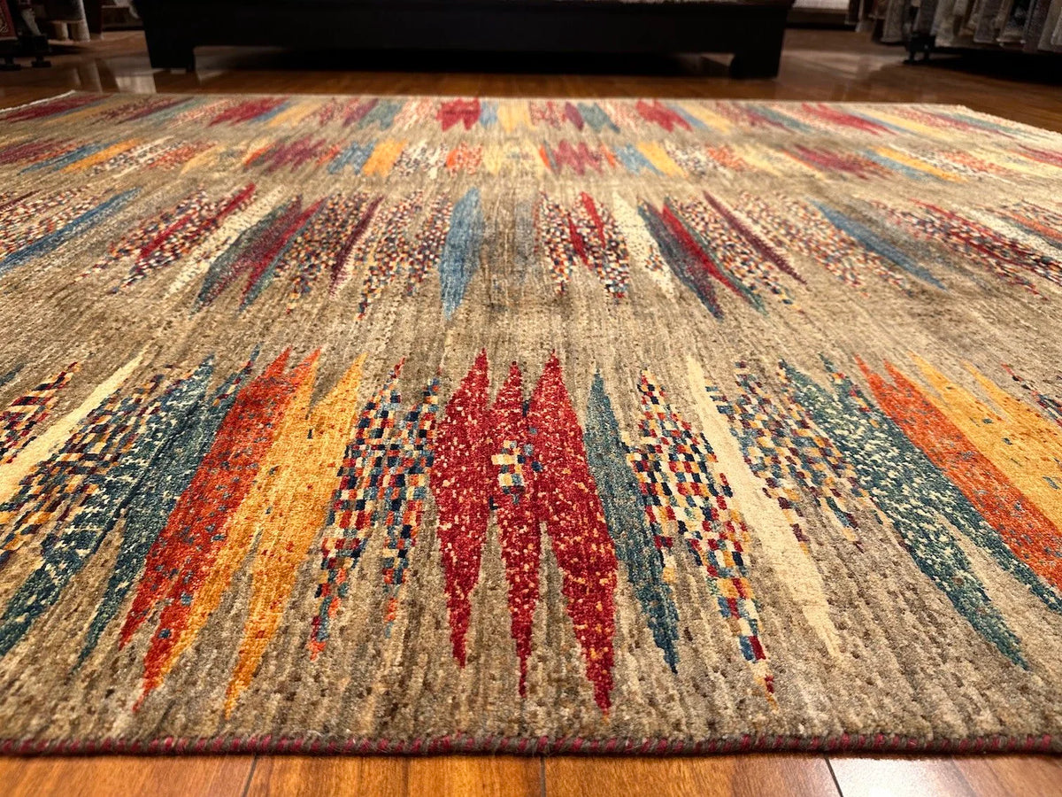 8'2"x9'9" Luri, Modern
