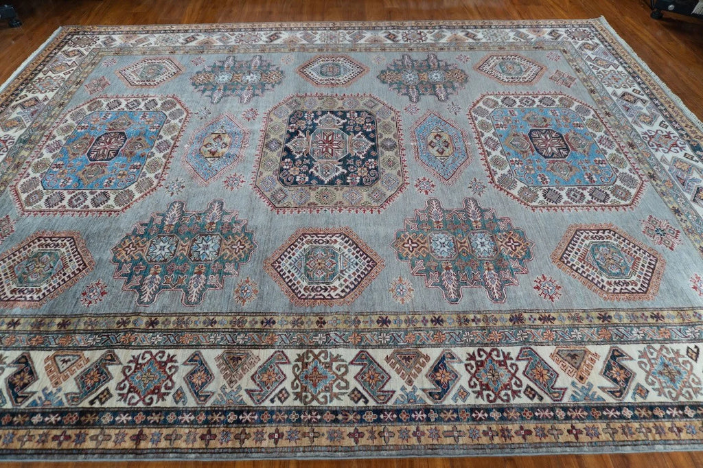 9'2"x11'11" Kazak, Tribal