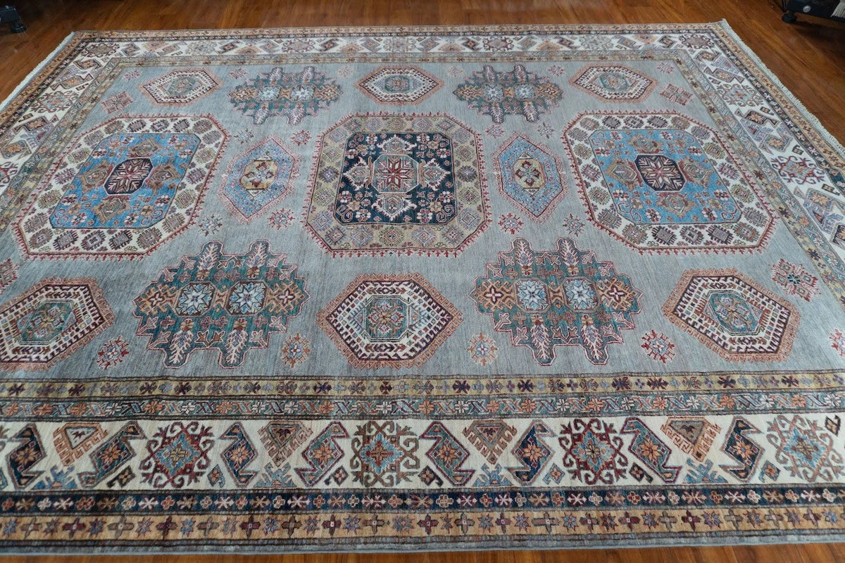 9'2"x11'11" Kazak, Tribal