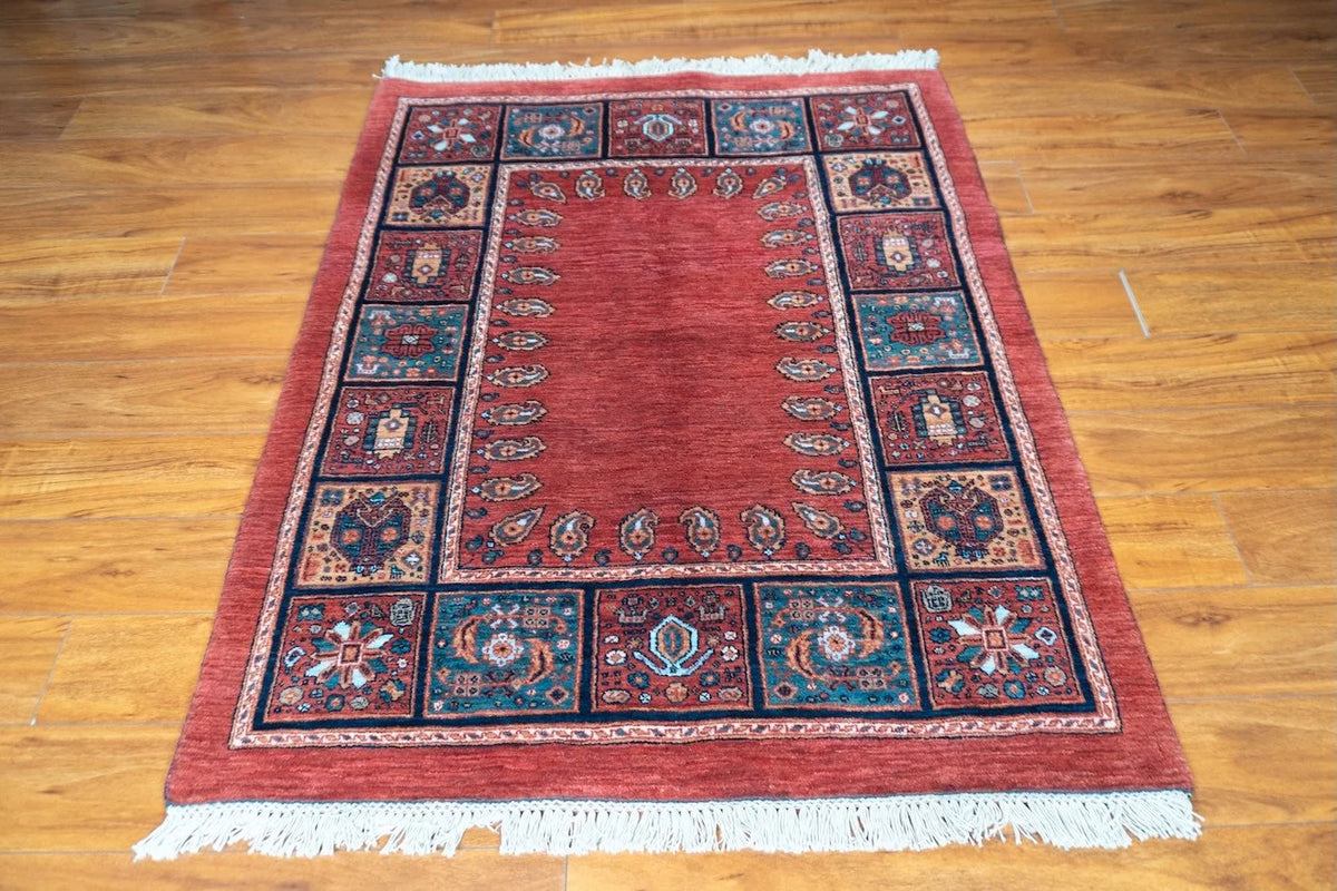 3'9"x4'7" Qashqaii, Tribal