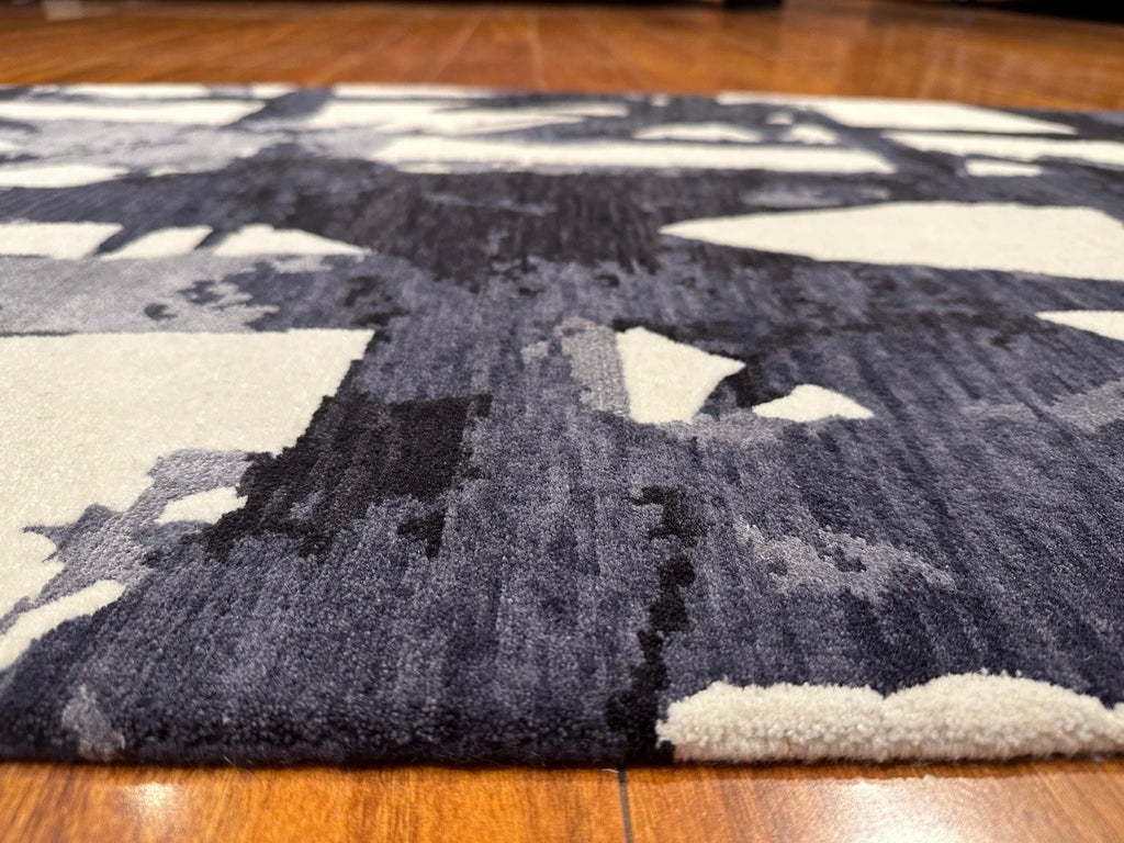 2'9"x10' Meras, Modern