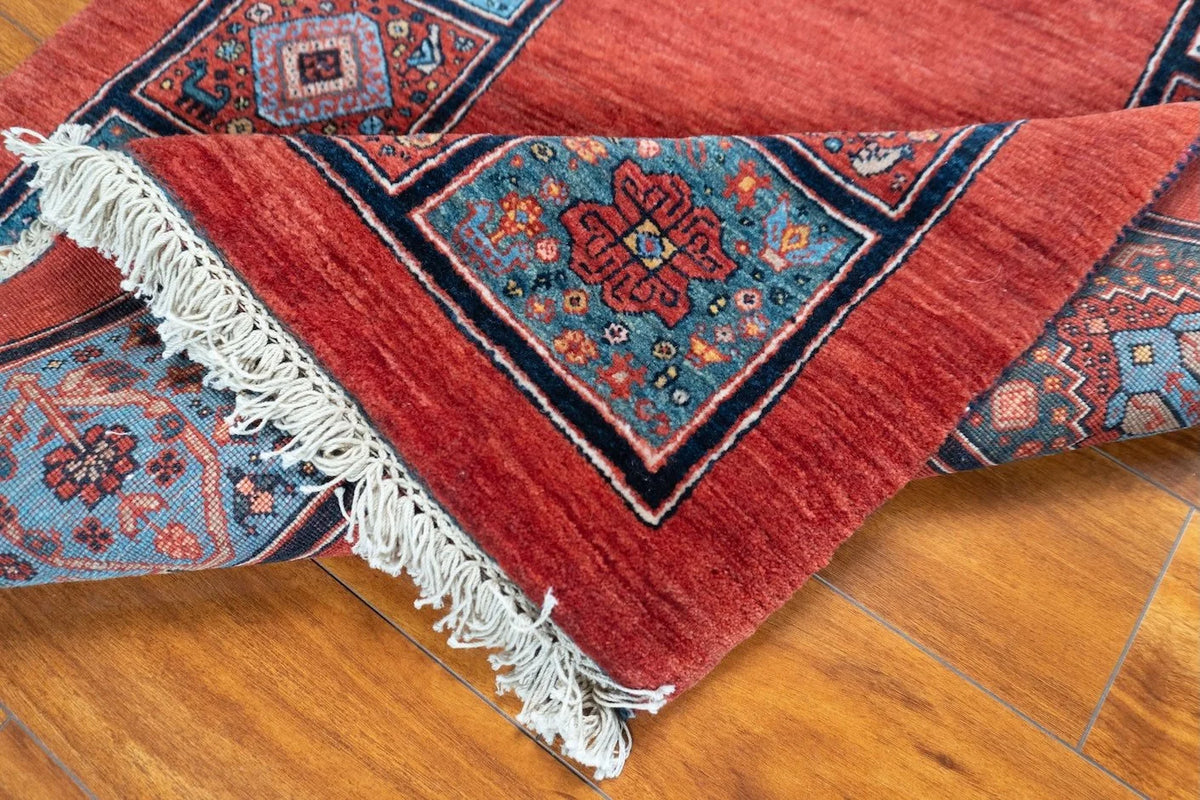 2'11"x8'6" Qashqaii, Tribal