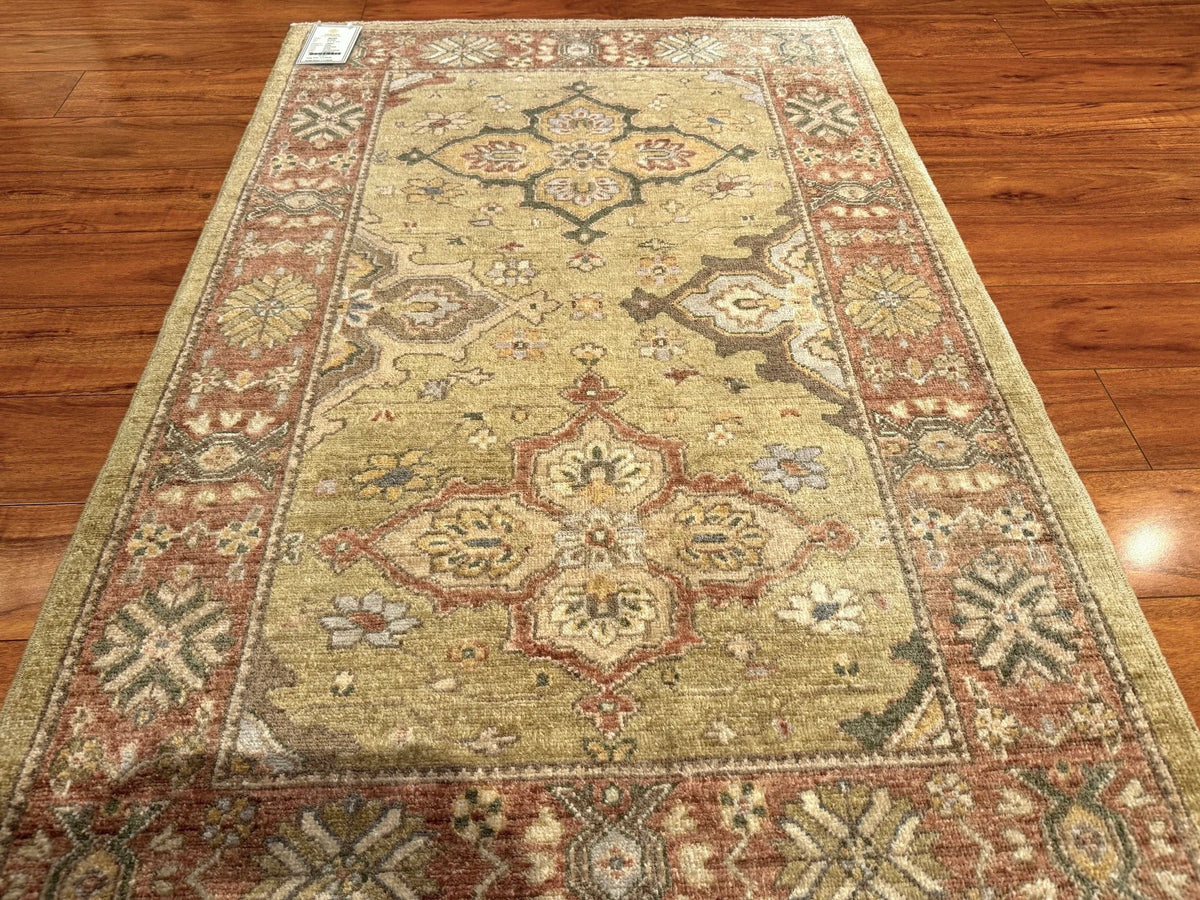 3'2"x4'8" Sultanabad, Classic
