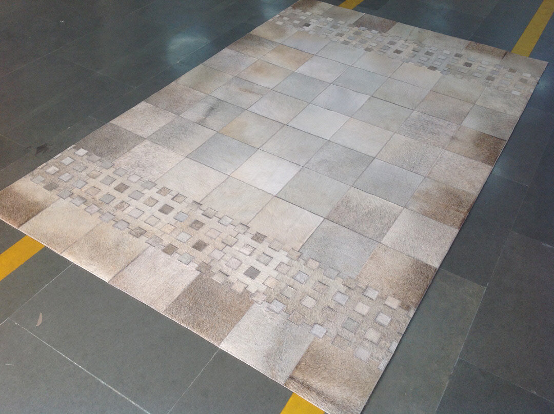 5'x7'5" Cowhide, Transitional