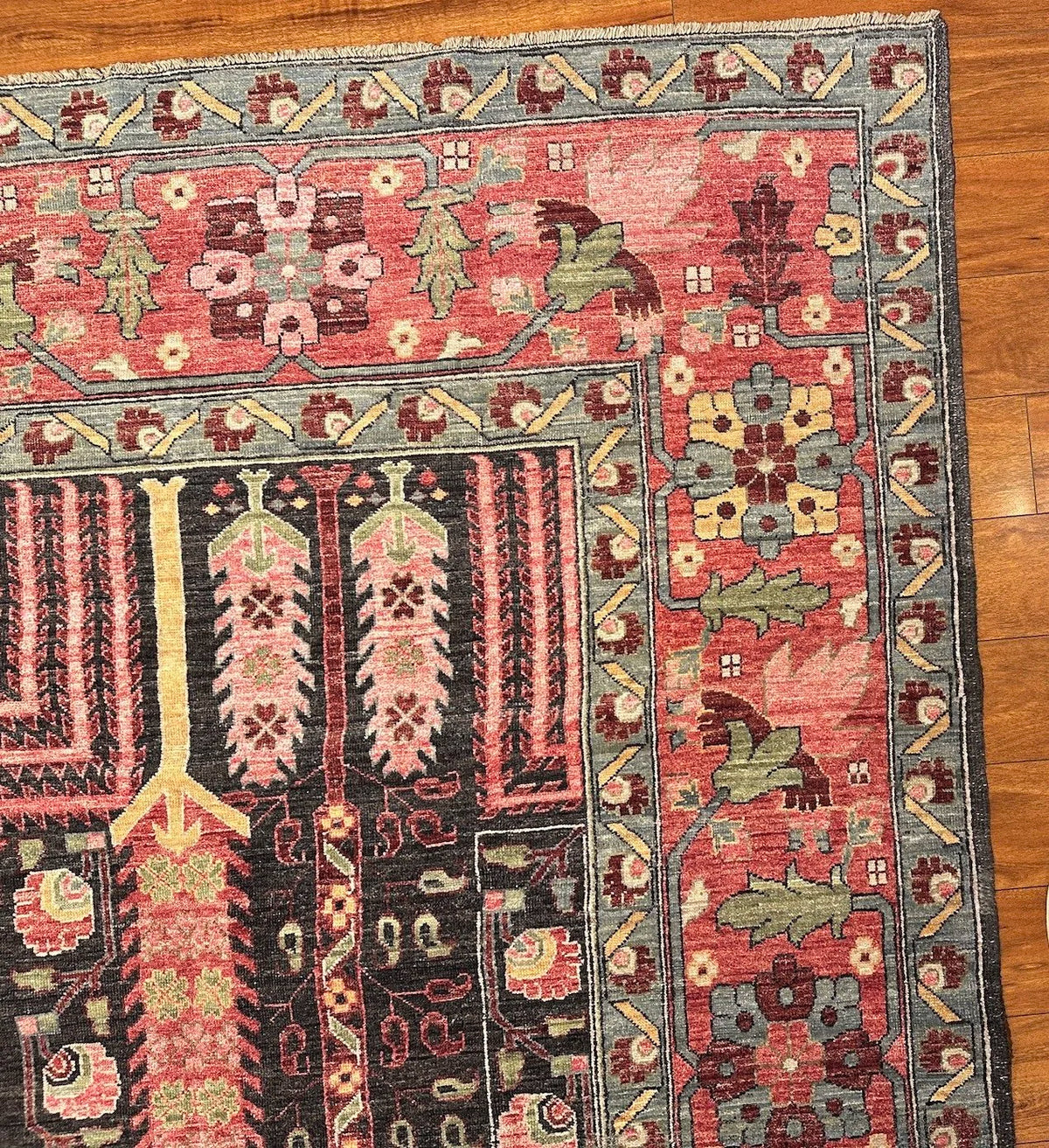10'2"x14'3" Bakhshayesh, Tribal