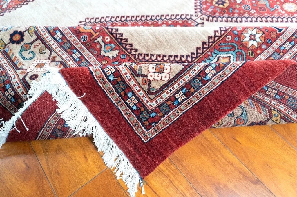 7'2"x10'2" Qashqaii, Tribal