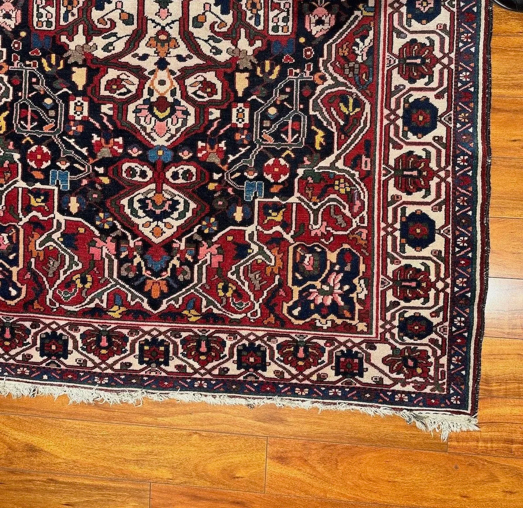 5'3"x8'3" Bakhtiari, Antique