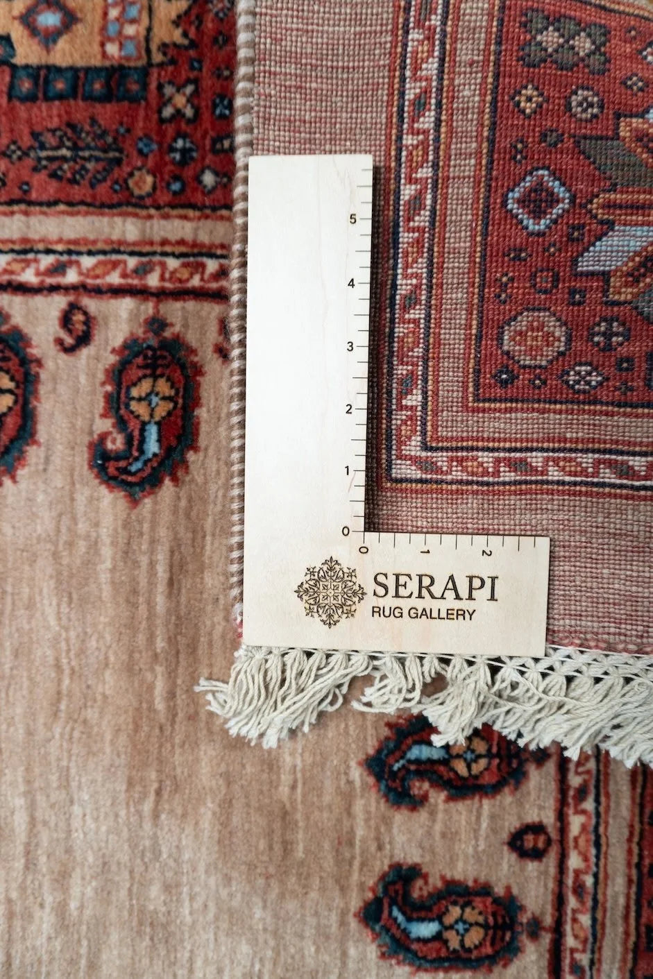 3'9"x4'10" Qashqaii, Tribal
