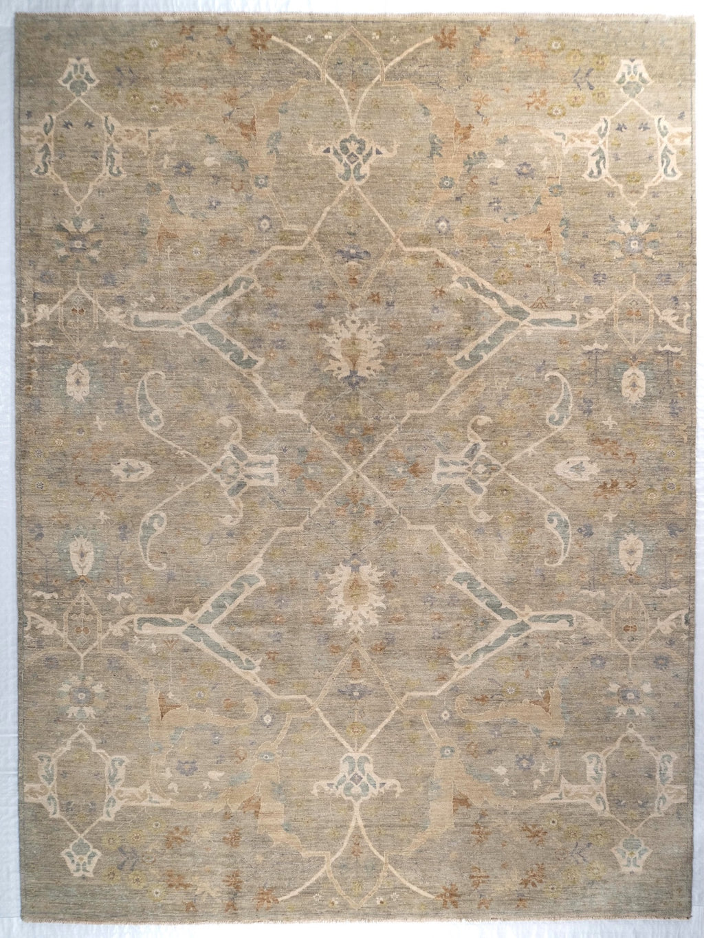 9' x 12' 2" Sultanabad, Classic