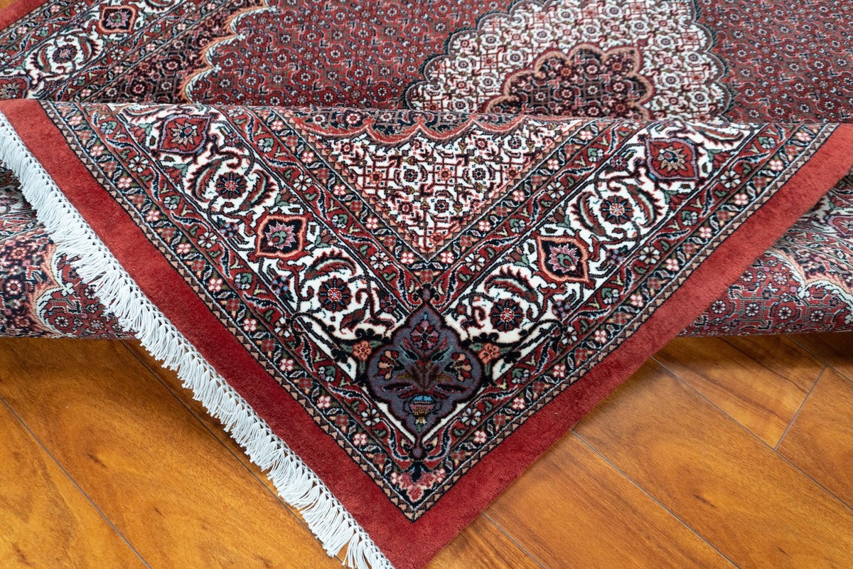 5'1"x7' Bijar, Classic