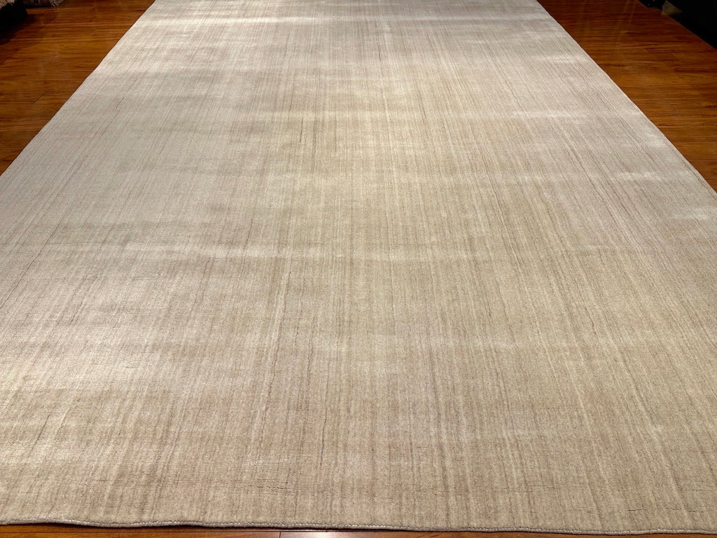 9'x12' Kavir, Modern