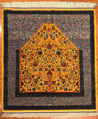 4'1"x4'5" Qashqaii, Tribal (Mehrab)