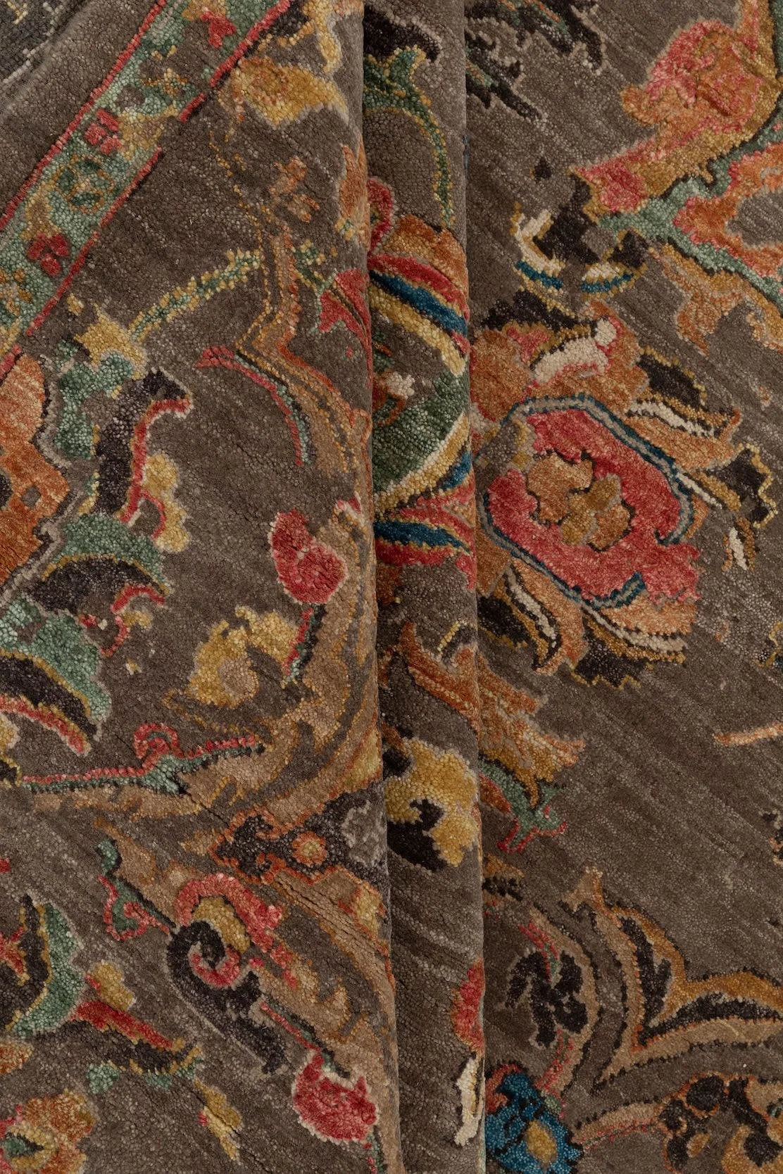 9'x11'10" Paeez, Transitional